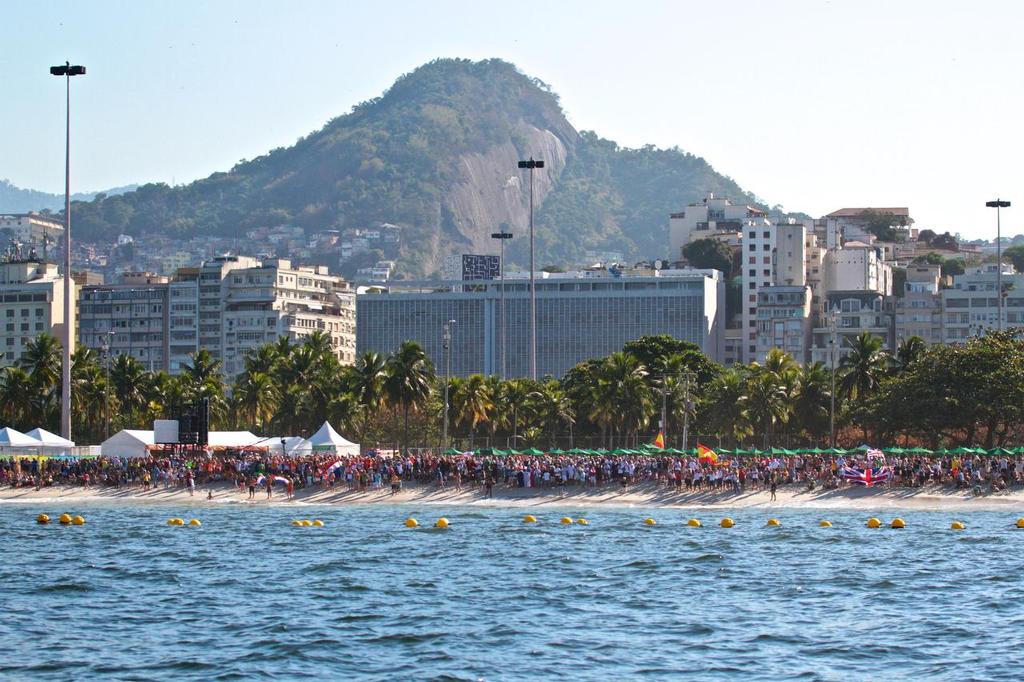 Day 7 - RS:X Mens August 14, 2016. Medal race. Fans on the beach watching the Medal Racing © Richard Gladwell www.photosport.co.nz